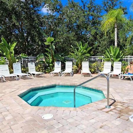 Resort-Style Condo Near Disney World คิสซิมมี ภายนอก รูปภาพ